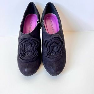 MADDEN GIRL by STEVE MADDEN Faux Suede Rosette Heeled Booties—SZ. 8